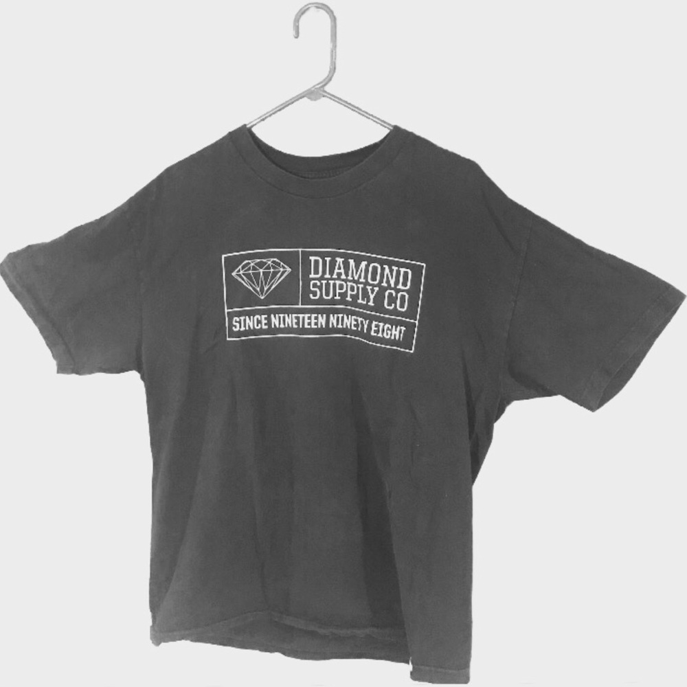 Men’s Diamond T-Shirt Size LG